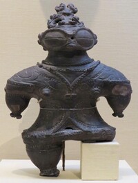 Shakokidogu Statue.jpg