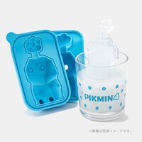 Takarajimasha ice maker and cup.jpg